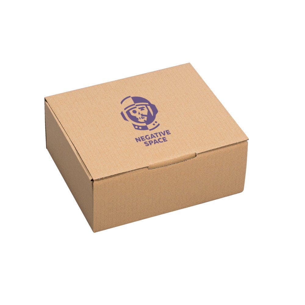 Scatole per spedizioni in cartone marrone auto assemblabili