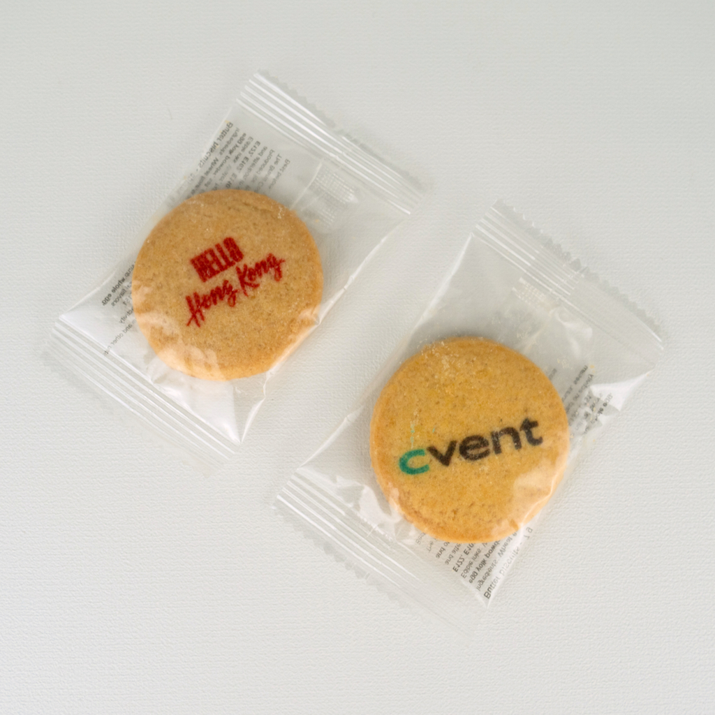 Personalized biscuit of 4.5 cm directly printed. Wrapped
