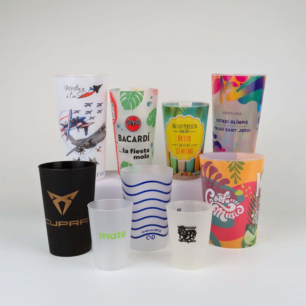 GOBELET DE FÊTE. Gobelet en plastique réutilisable personnalisé